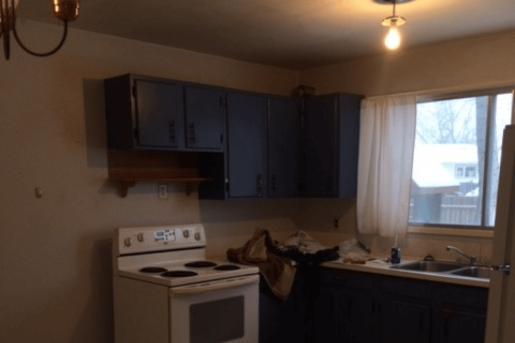 Before photo 2: Winnipeg property flip before renovation